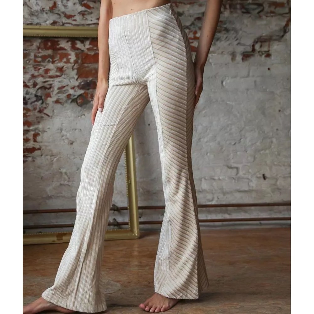 Free‎ People Slim Pull On Velvet Ribbed Flared Pants Oatmeal Small Boho Festival